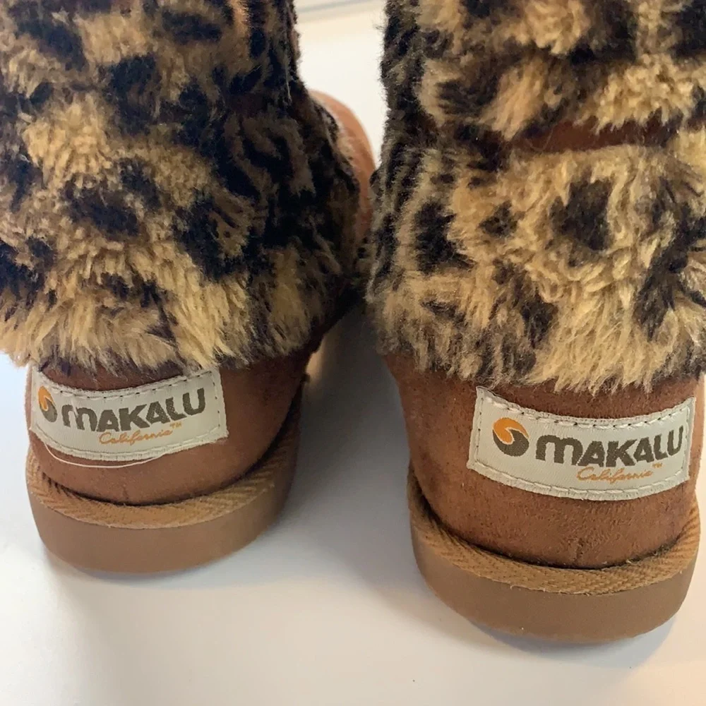 Makalu California Girls faux cheetah fur Winterland  zipper ankle boots size 3